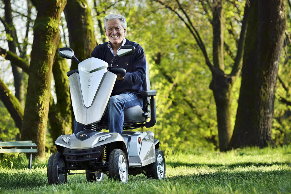 Maxer 8 mph Mobility Scooter – Road-Legal, Long-Range & Full Suspension