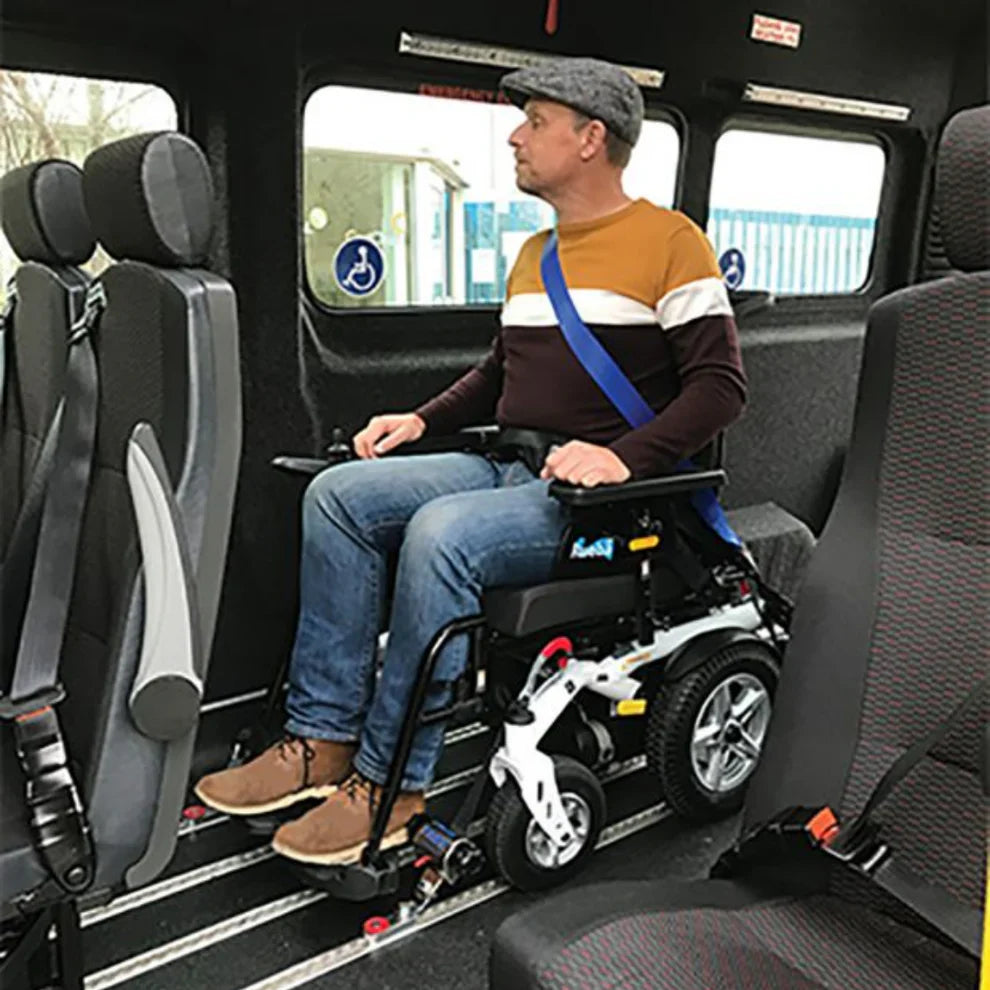 Rascal Rueba CT 4 mph Powerchair – Crash-Tested Comfort & Long-Range Mobility