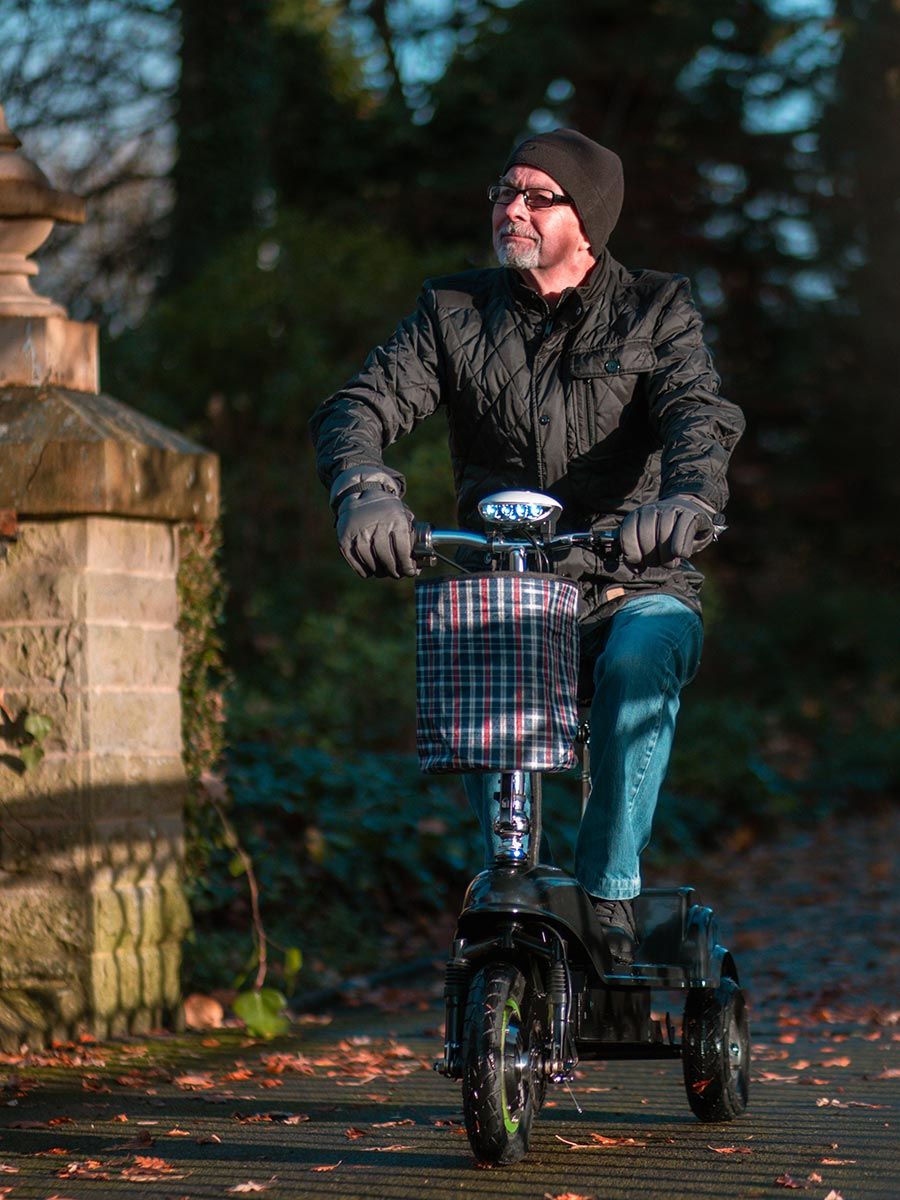 Zipper 1000W Off-Road Electric Scooter – 12” Tyres, 48V Battery, Foldable, Padded Seat, Teens & Adults 14+