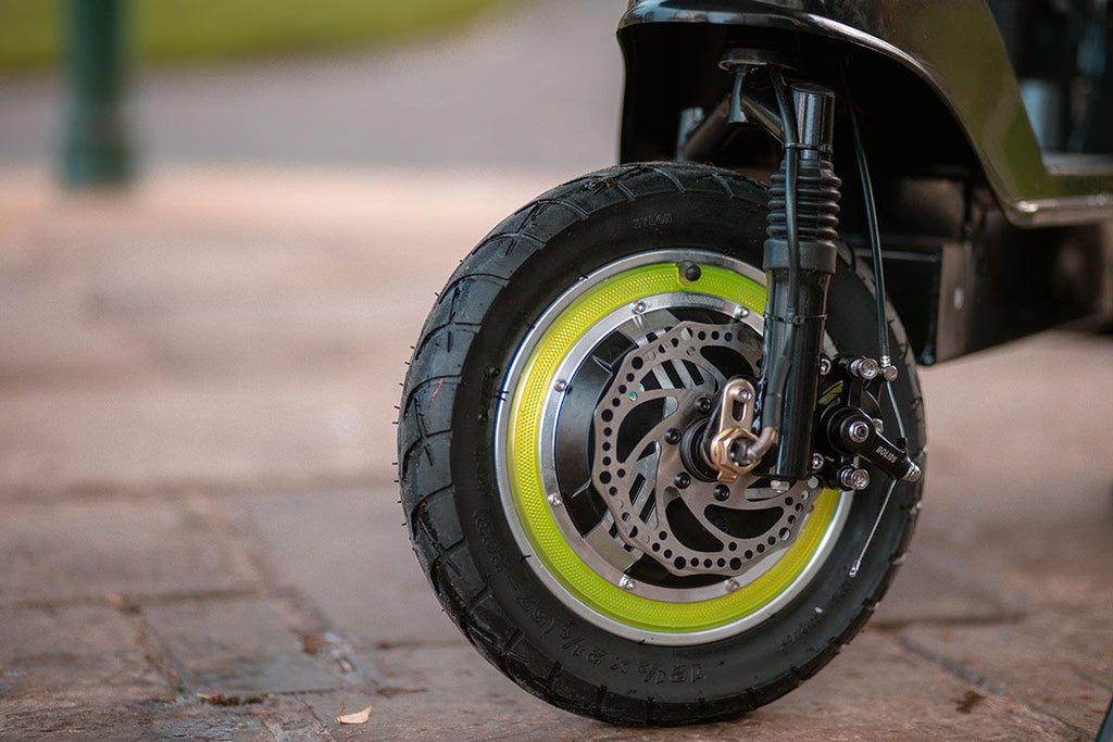 Zipper 1000W Off-Road Electric Scooter – 12” Tyres, 48V Battery, Foldable, Padded Seat, Teens & Adults 14+
